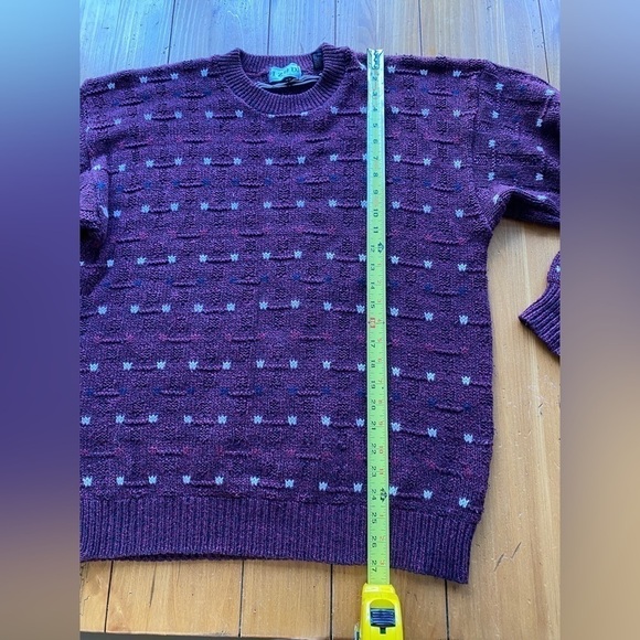 Vintage IZOD 3D Knit Sweater Men's Size Large Crew Neck Pullover Casual Burgundy - Picture 9 of 10